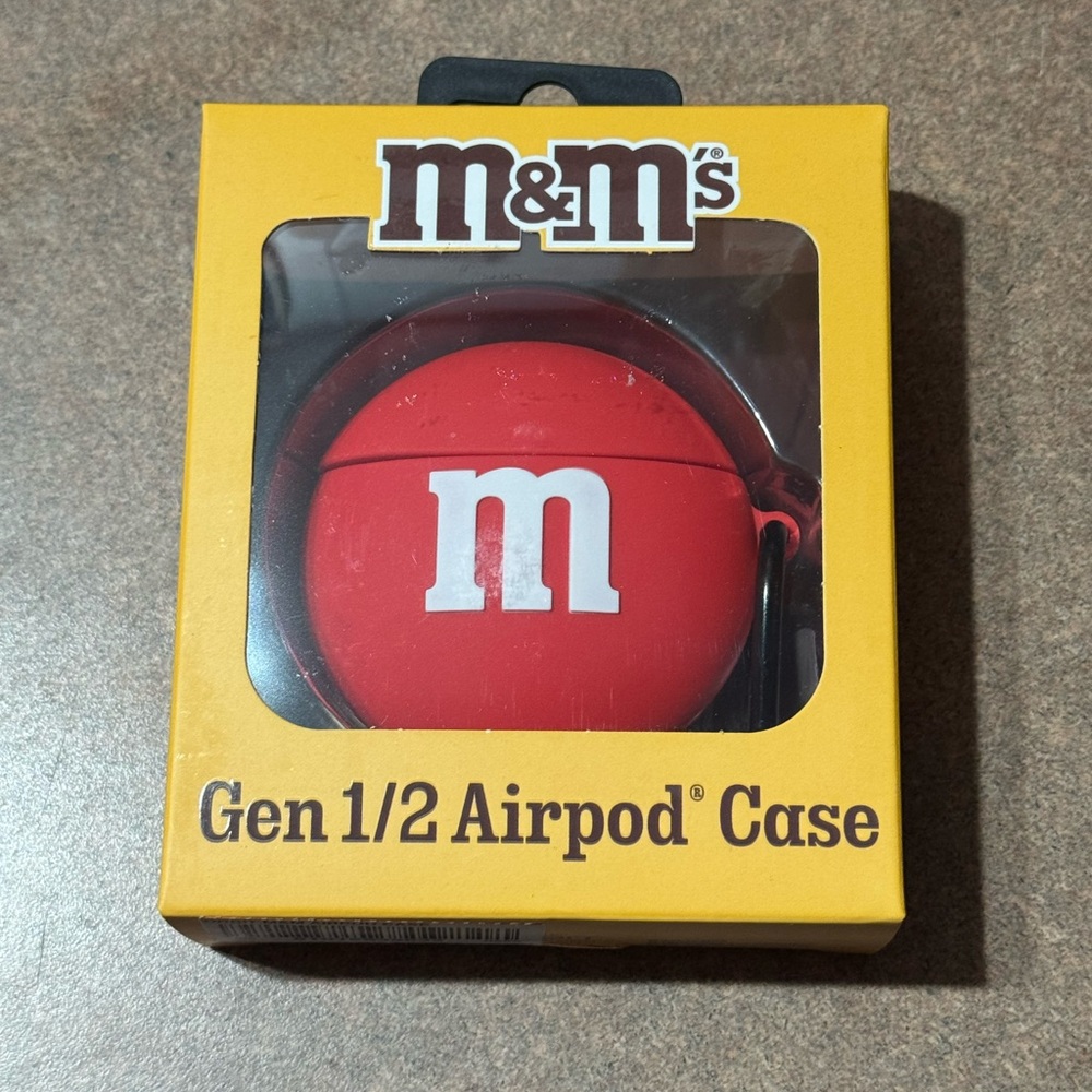 m&ms Generation 1 & 2 Apple AirPod Case Red with Carabiner Clip NWT